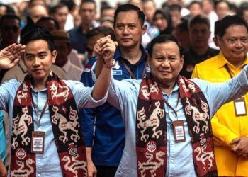 Prabowo Subianto dan Gibran Rakabuming Raka Resmi Mendaftar di KPU