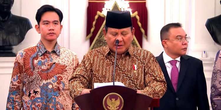Prabowo Umumkan Susunan Kabinet Merah Putih, Simak Daftar Lengkapnya 10 Prabowo Umumkan Susunan Kabinet Merah Putih, Simak Daftar Lengkapnya