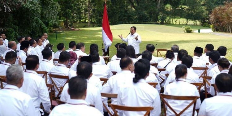 Instruksi Prabowo: Berantas Kejahatan Judi Online, Narkoba, Penyelundupan dan Korupsi 10 Instruksi Prabowo: Berantas Kejahatan Judi Online, Narkoba, Penyelundupan dan Korupsi
