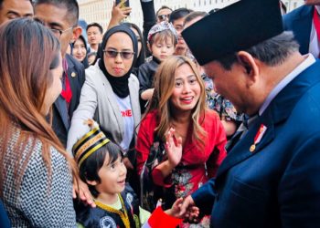 Presiden Prabowo Disambut Antusias Diaspora Indonesia di St. Petersburg, Rusia